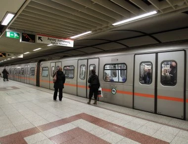 Εκκενώθηκαν οι σταθμοί Πανόρμου και Νομισματοκοπείο του Μετρό λόγω της βροχόπτωσης